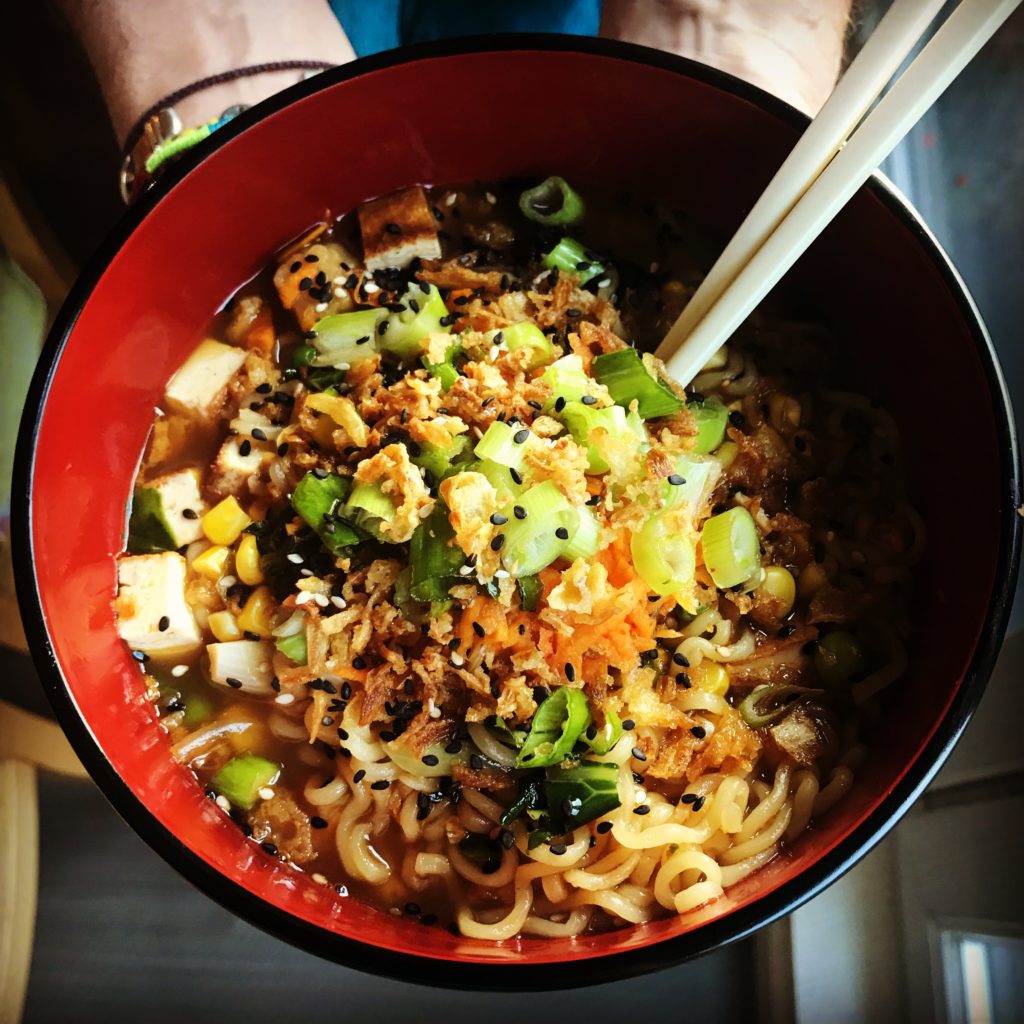 Quick ramen style noodle bowl